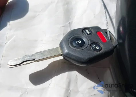 2010 Subaru Legacy 2.5I Premium из США, поврежденный, VIN 4S3BMBG68A3236320